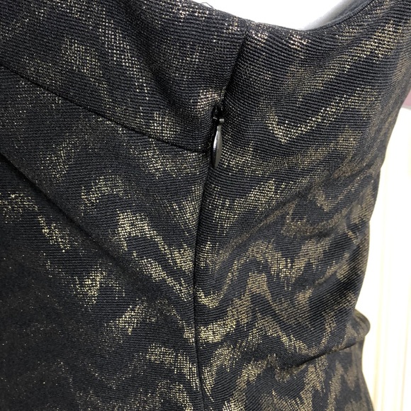 LOVE...ADY BLACK & GOLD DRESS SIZE LARGE - Picture 4 of 7